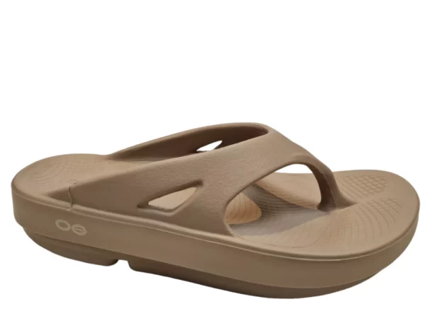 OOFOS OOFOS OOriginal Nomad Dames en Heren Teenslippers Hielspoor Verlichting Sportslipper Extra Demping Beige